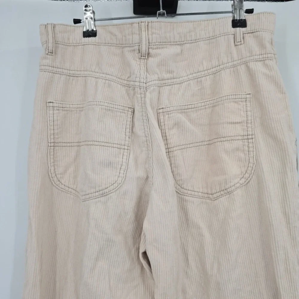 Urban Outfitters unique colorblock